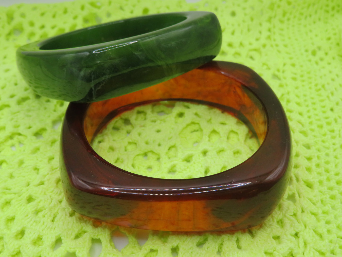 Iris Apfel's Resin Bangle Set