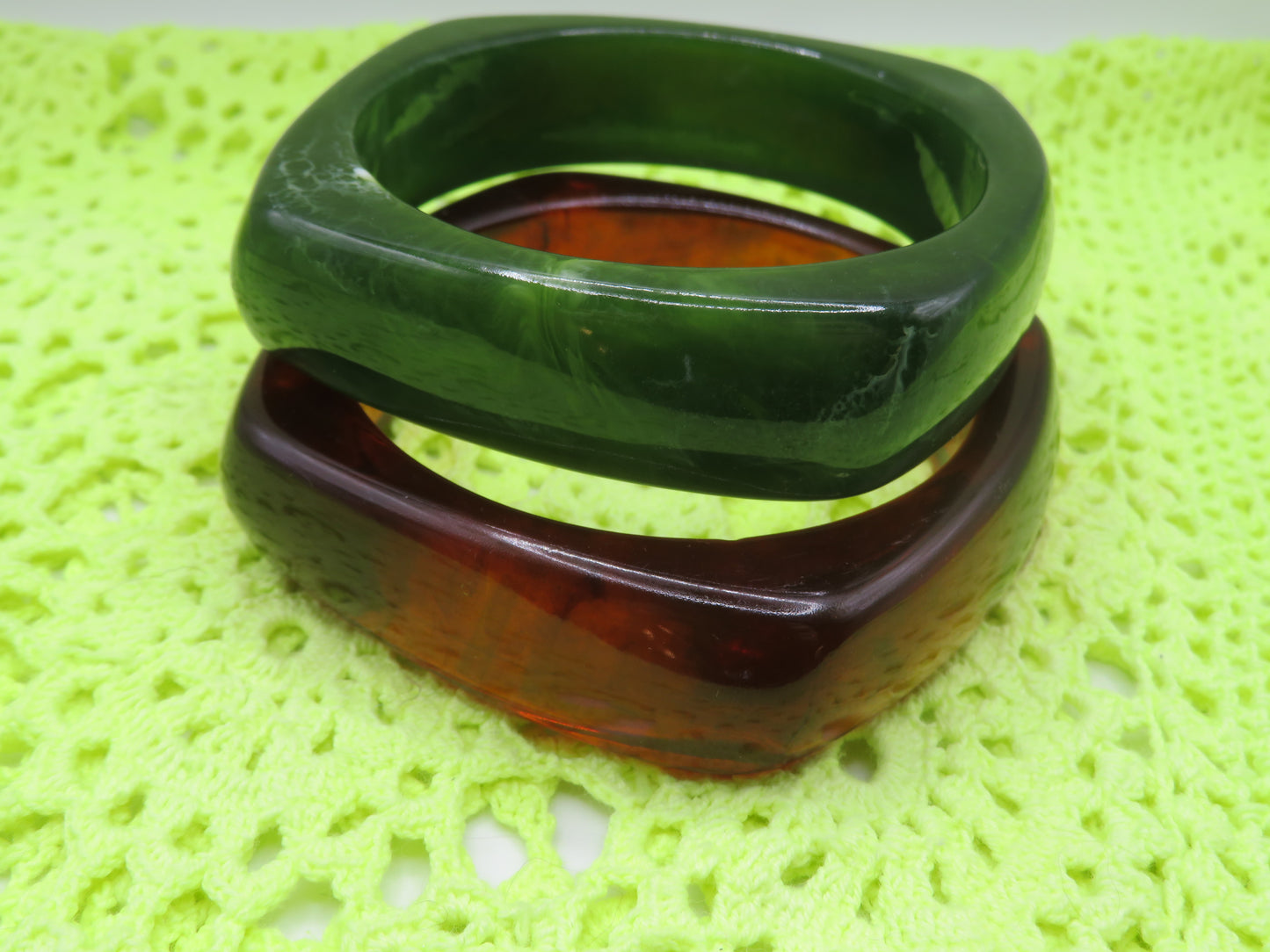 Iris Apfel's Resin Bangle Set