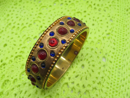 Iris Apfel's Vintage Cabochon Bracelet