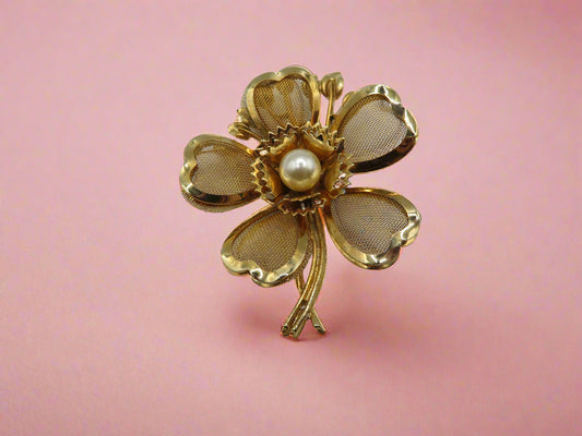 Vintage Midcentury Gold Pearl Flower Brooch