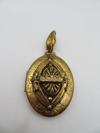 Antique Large Victorian Gold Tone Seed Pearl Locket