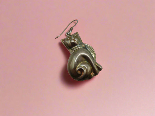 Vintage Sterling Silver Single Puffy Cat Earring