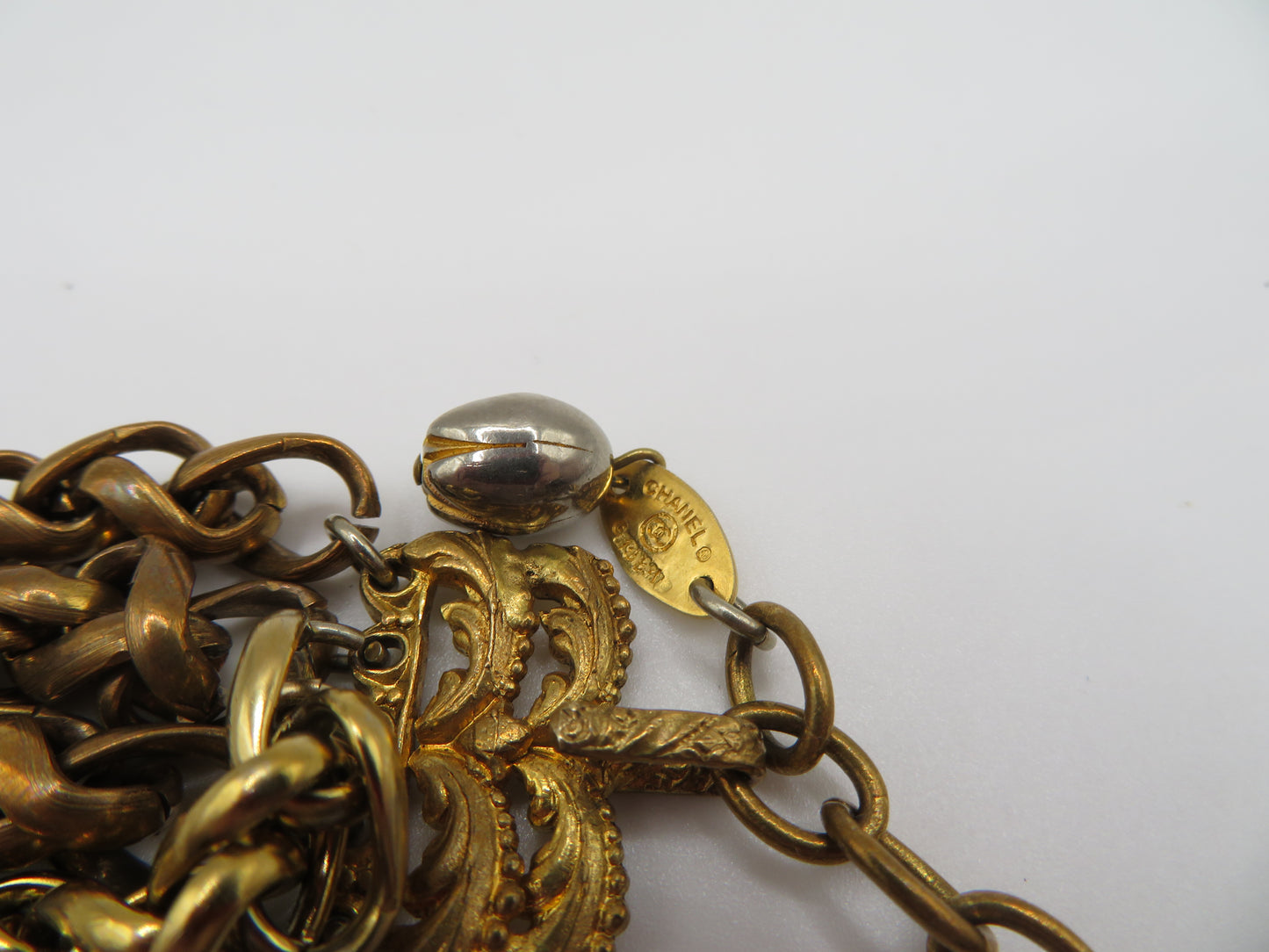 Vintage Chanel Runway Chunky 5-Strand Gold Chain Collar Necklace