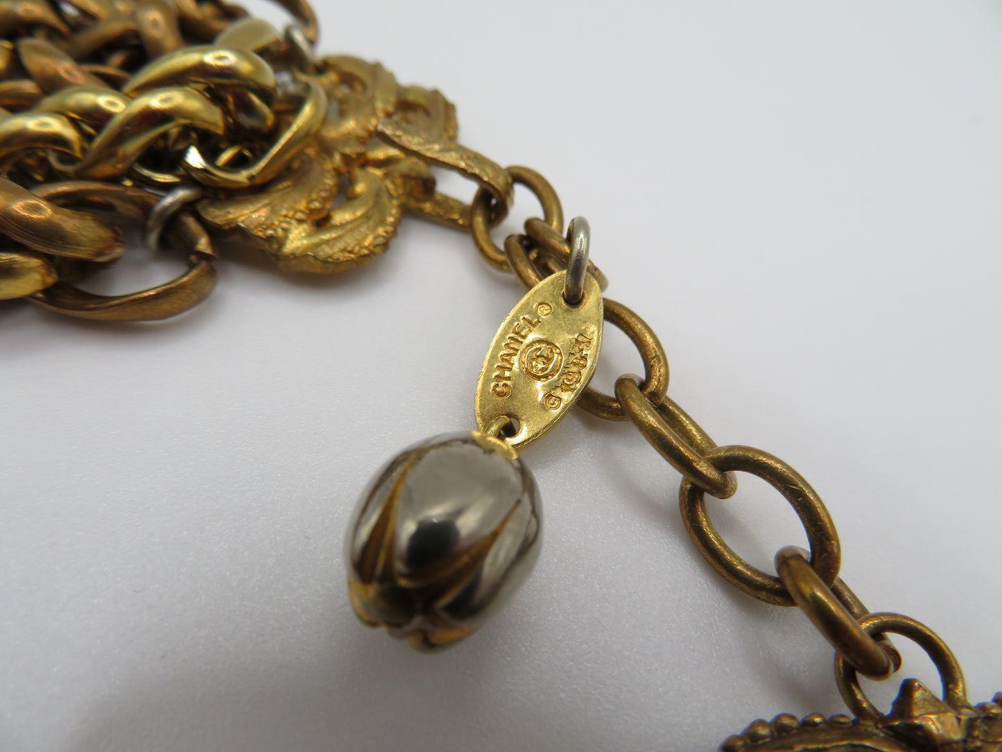 Vintage Chanel Runway Chunky 5-Strand Gold Chain Collar Necklace