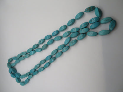 Iris Apfel's Vintage Highly Documented Long Turquoise Bead Strand