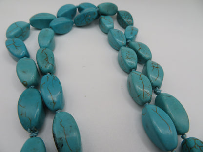 Iris Apfel's Vintage Highly Documented Long Turquoise Bead Strand