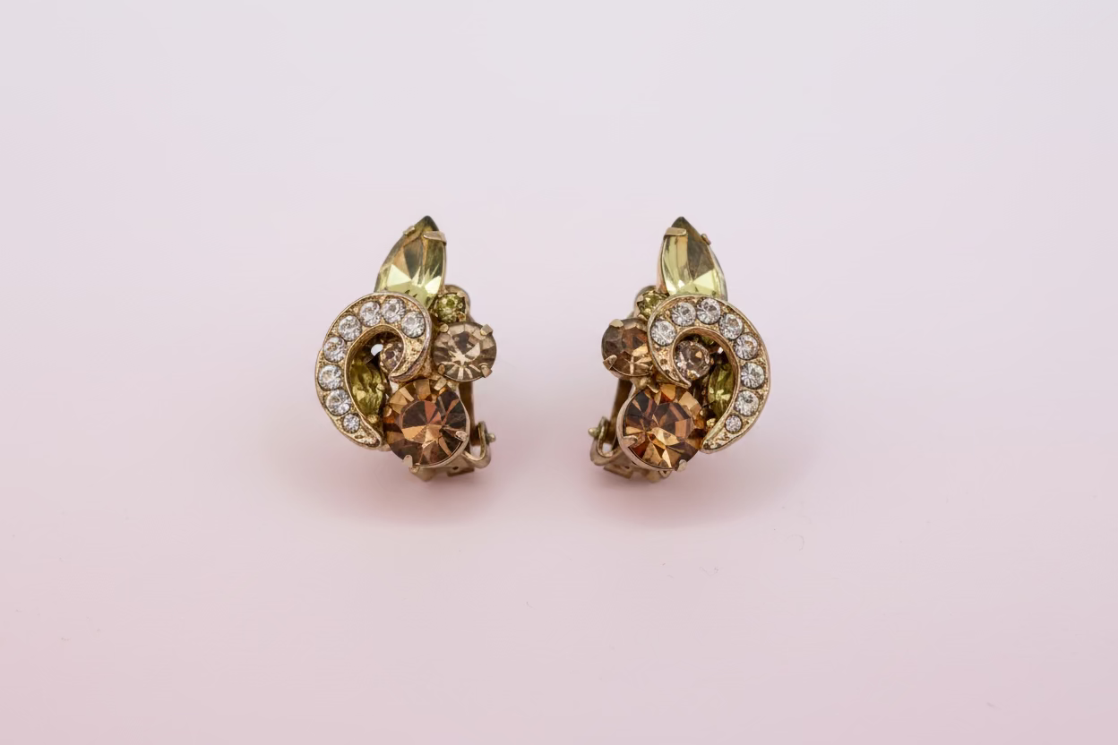 Vintage Weiss Topaz Crystal Retro Clip On Earrings