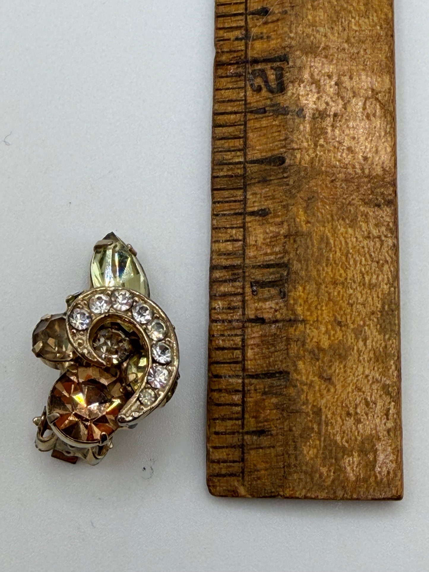 Vintage Weiss Topaz Crystal Retro Clip On Earrings