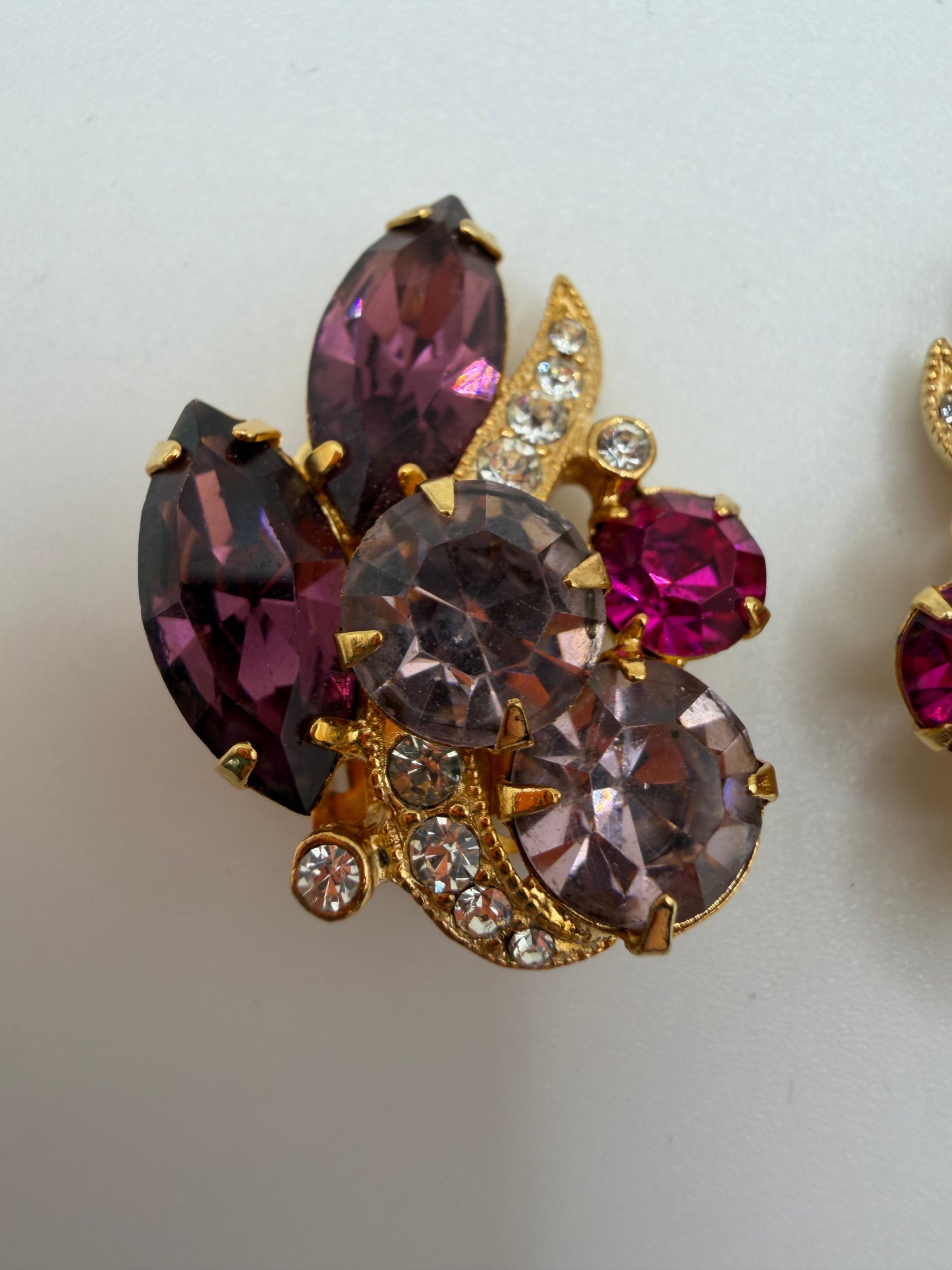 Vintage Eisenberg Ice Pink & Lilac Rhinestone Retro Clip On Earrings
