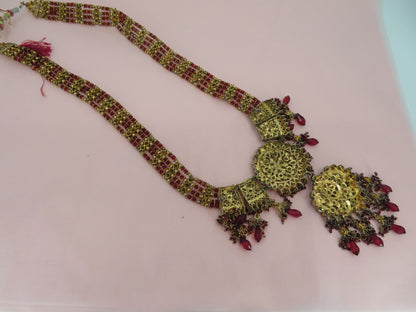 Iris Apfel's Vintage Hand-Beaded Indian Wedding Style Necklace