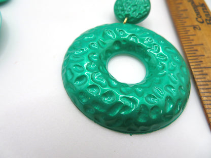 Vintage Metallic Kelly Green Hoop Clip On Earrings
