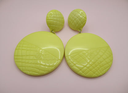 Vintage Huge Butter Yellow Quilted Circles Clip On Earrings