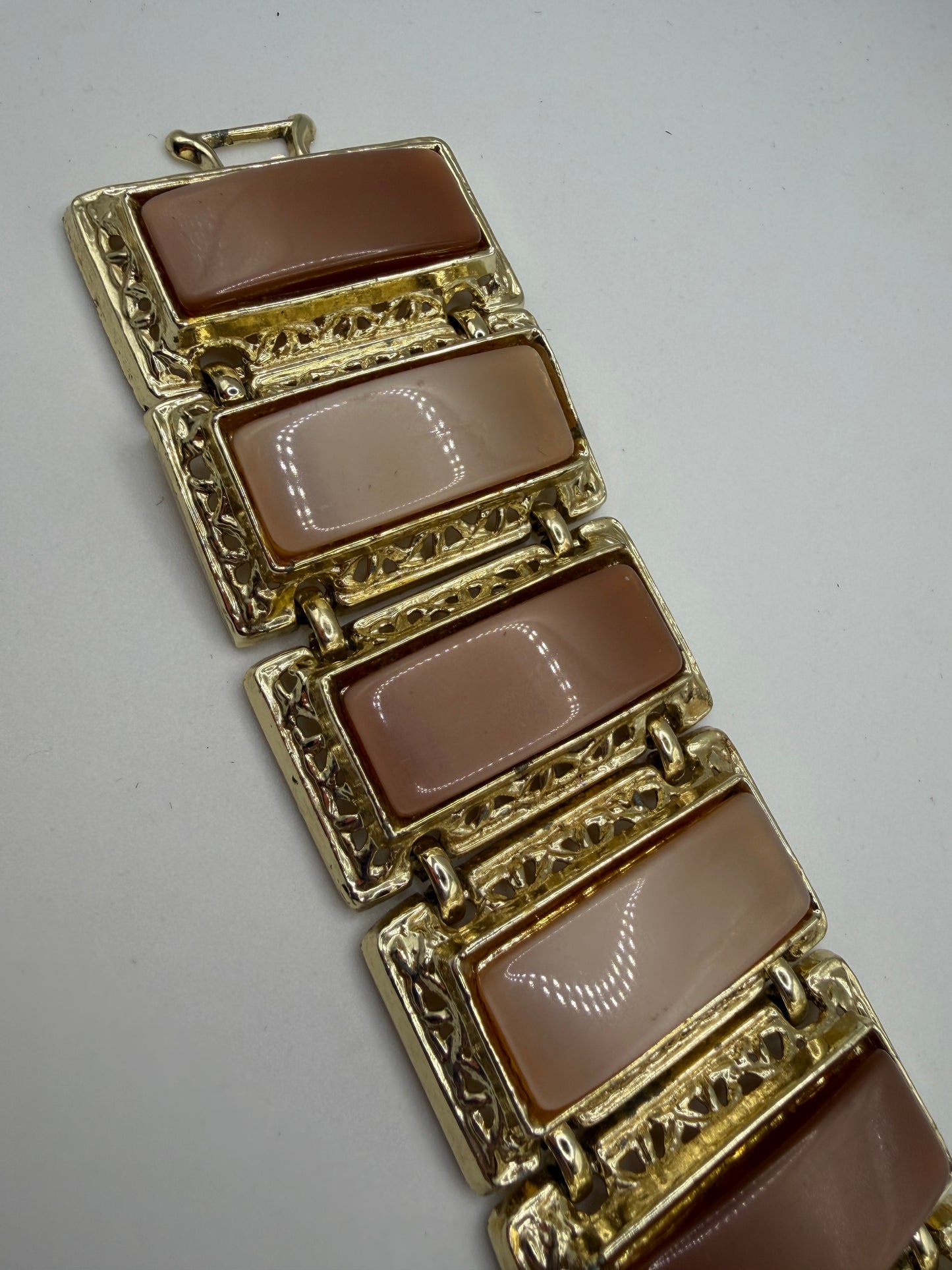 Vintage Chunky Moonglow Thermoset Link Bracelet, 1950s