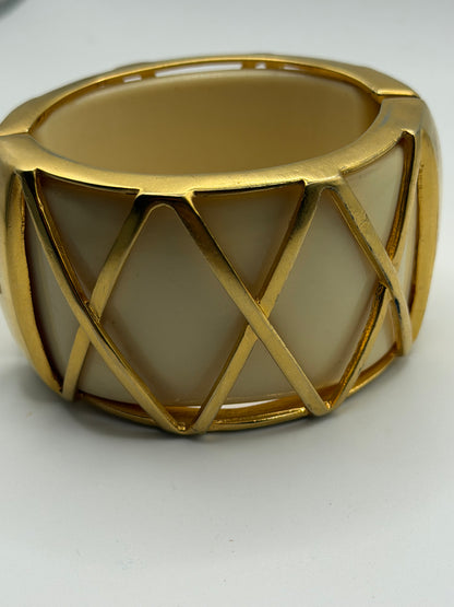 Vintage Gold Caged Cream Bangle