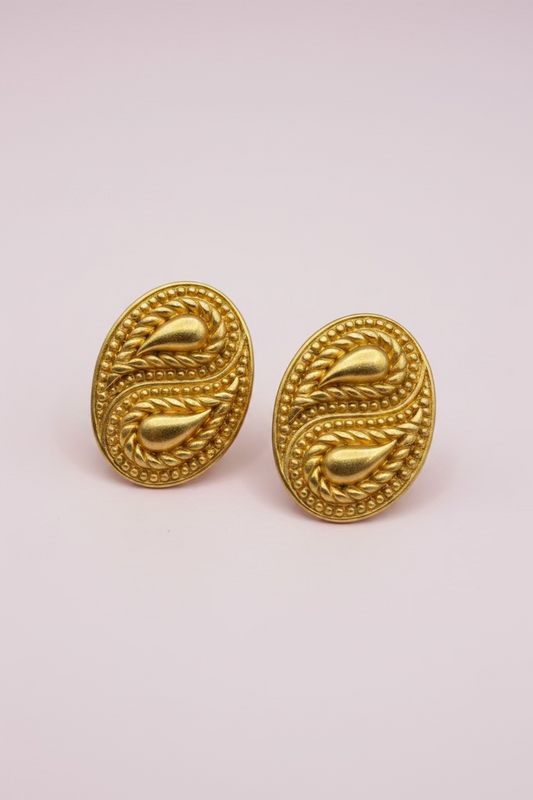 Vintage Monet Matte Gold Paisley Button Clip On Earrings