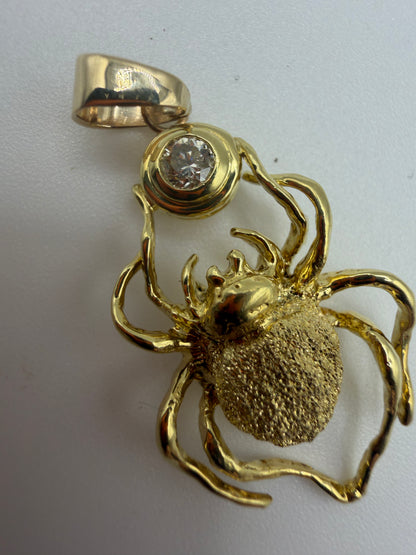 Vintage 18K Solid Gold & Diamond Spider Pendant