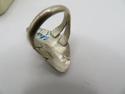 Vintage Sterling Silver Turquoise Navajo Diné Inlay Bear Claw Ring