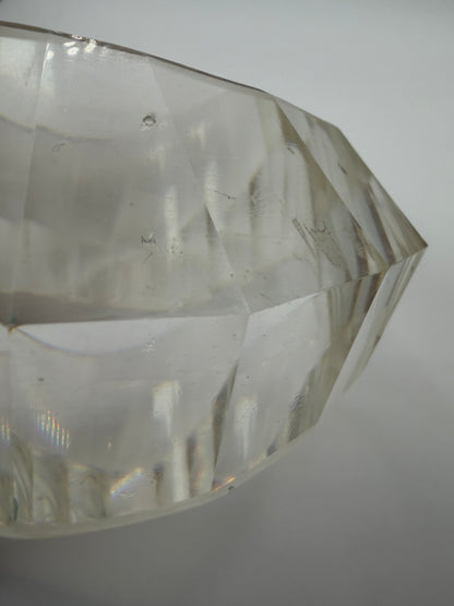 Vintage Sculptural Twisted & Faceted Clear Lucite Bangle