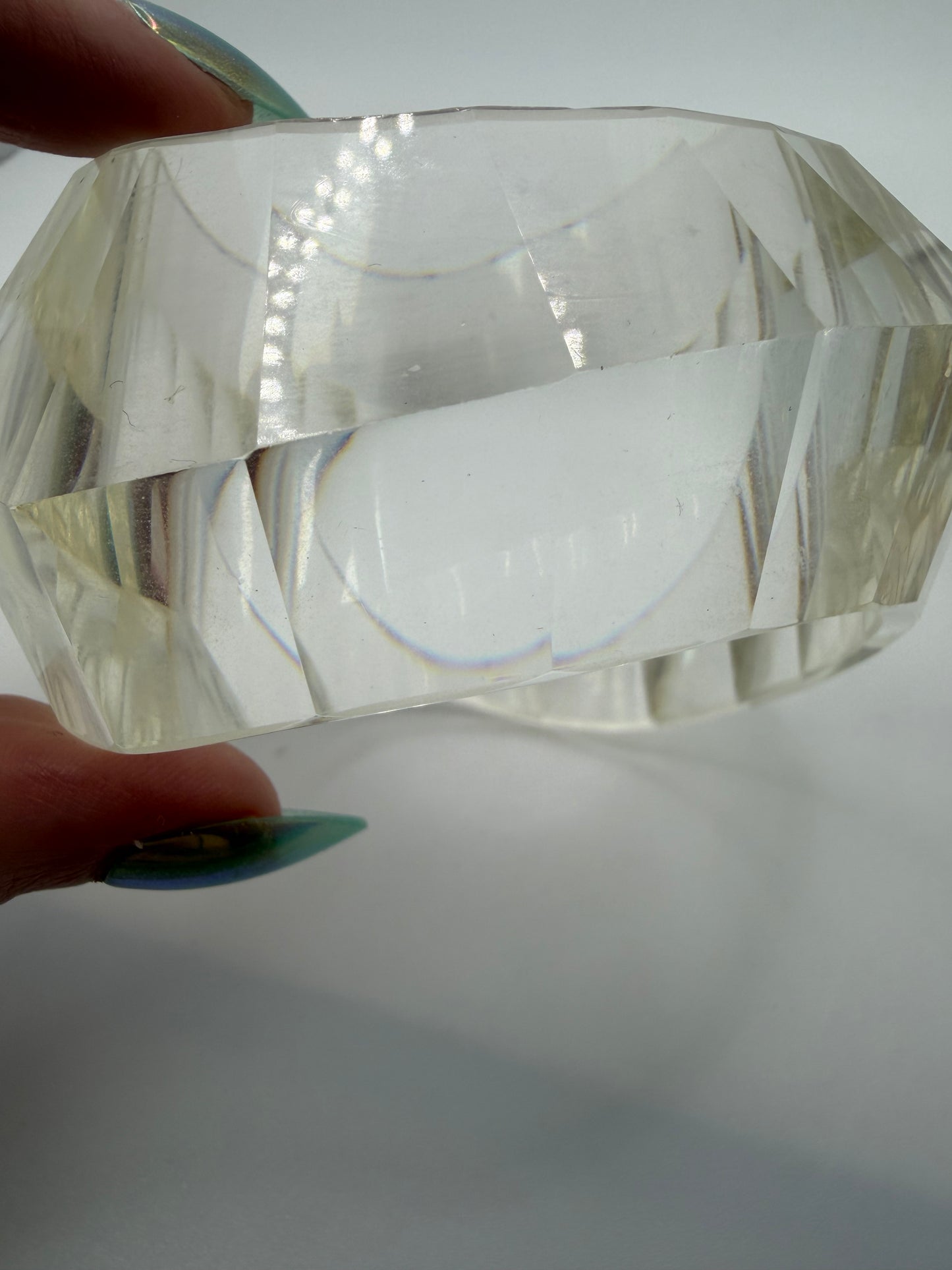 Vintage Sculptural Twisted & Faceted Clear Lucite Bangle