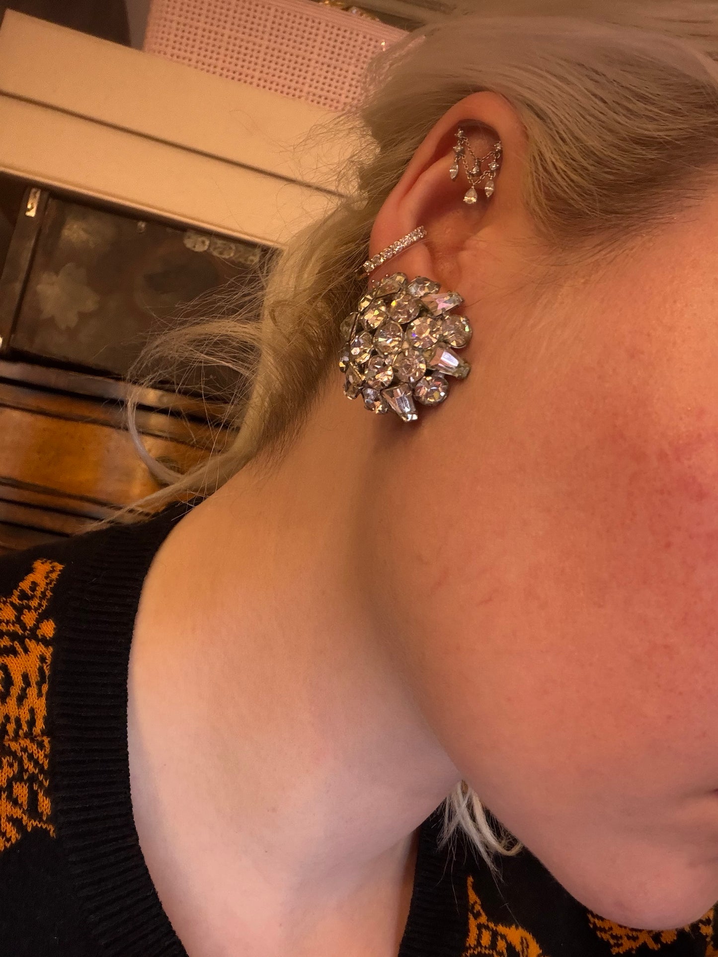 Vintage Sparkling Midcentury Domed Rhinestone Brooch & Earrings Set