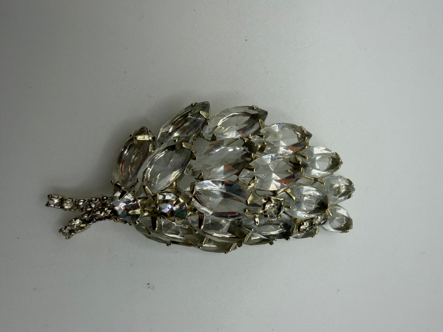 Vintage Juliana D&E Sparkling Rhinestone Leaf Brooch