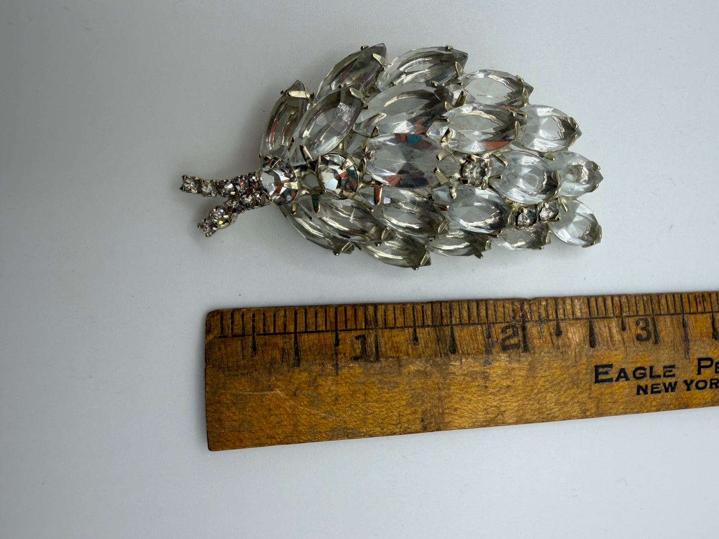 Vintage Juliana D&E Sparkling Rhinestone Leaf Brooch