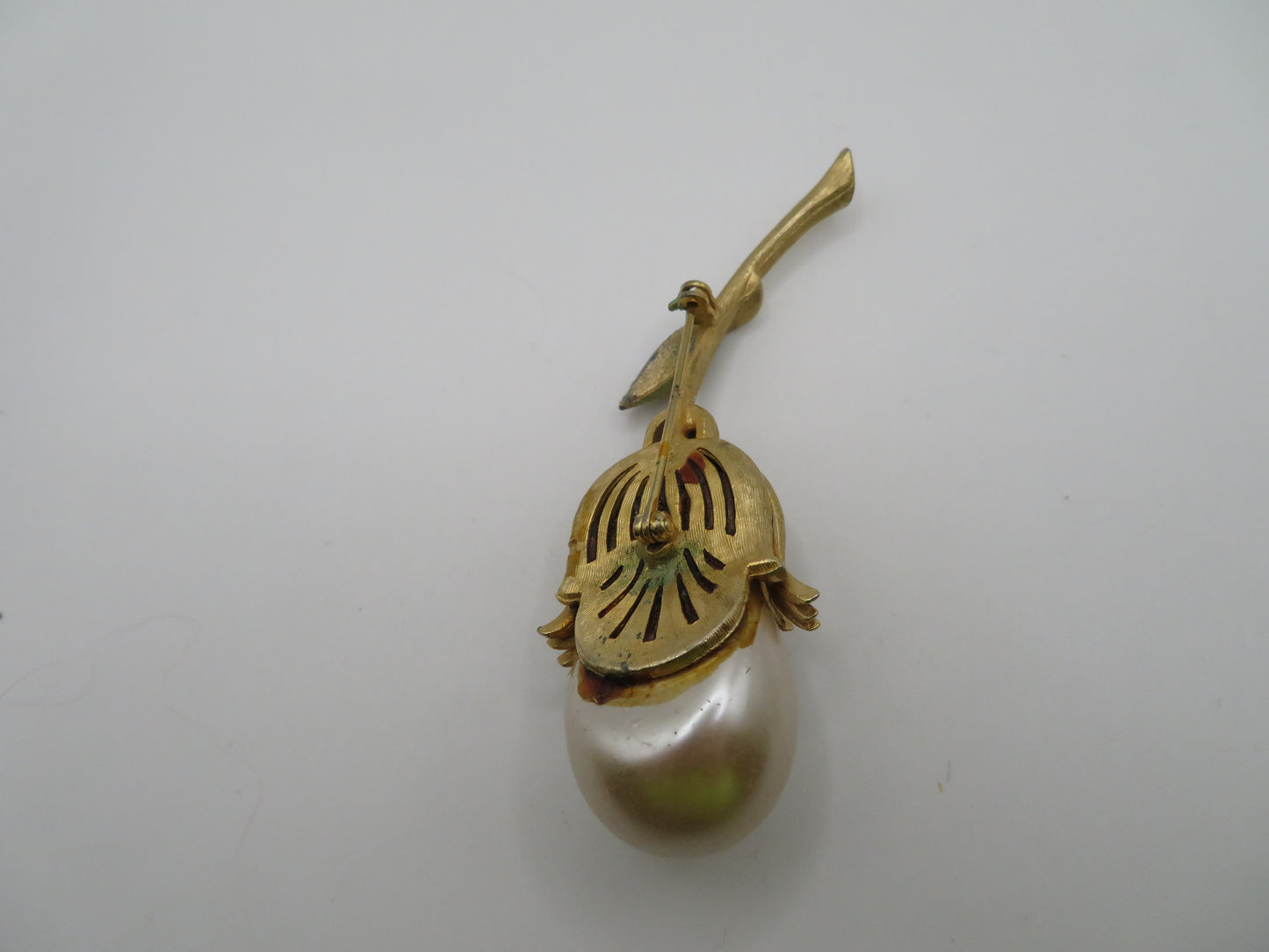 Vintage Supersized Chunky Pearl Flower Brooch