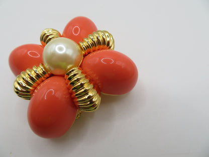 Vintage Rare Joan Rivers Chunky Salmon Pearl Brooch