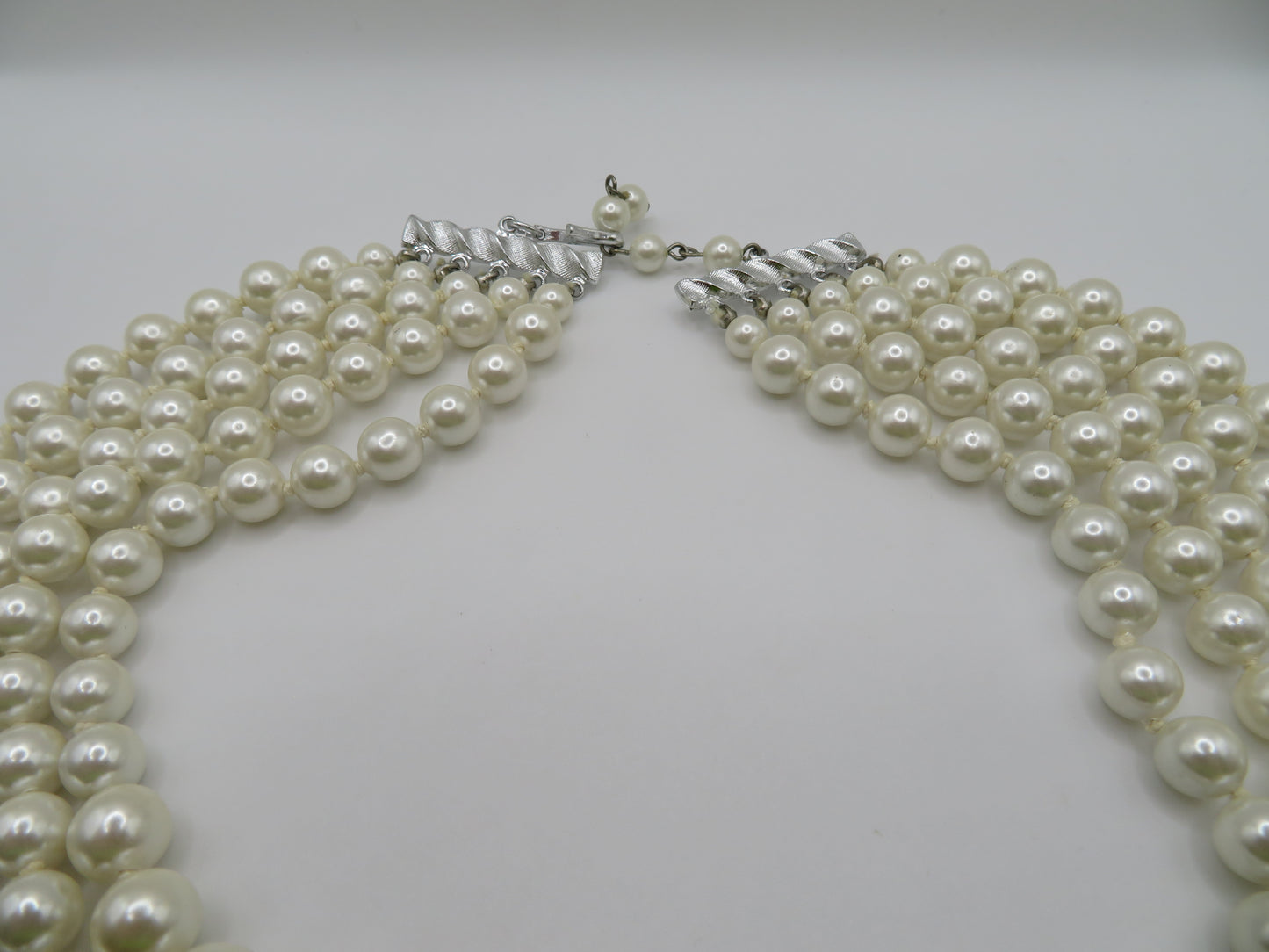 Vintage Chunky 5-Strand Pearl Collar Necklace
