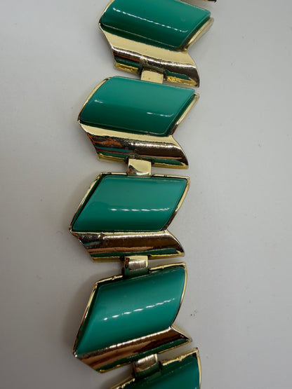 Vintage Midcentury Chunky Thermoset Emerald Hue Bracelet