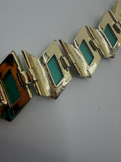 Vintage Midcentury Chunky Thermoset Emerald Hue Bracelet