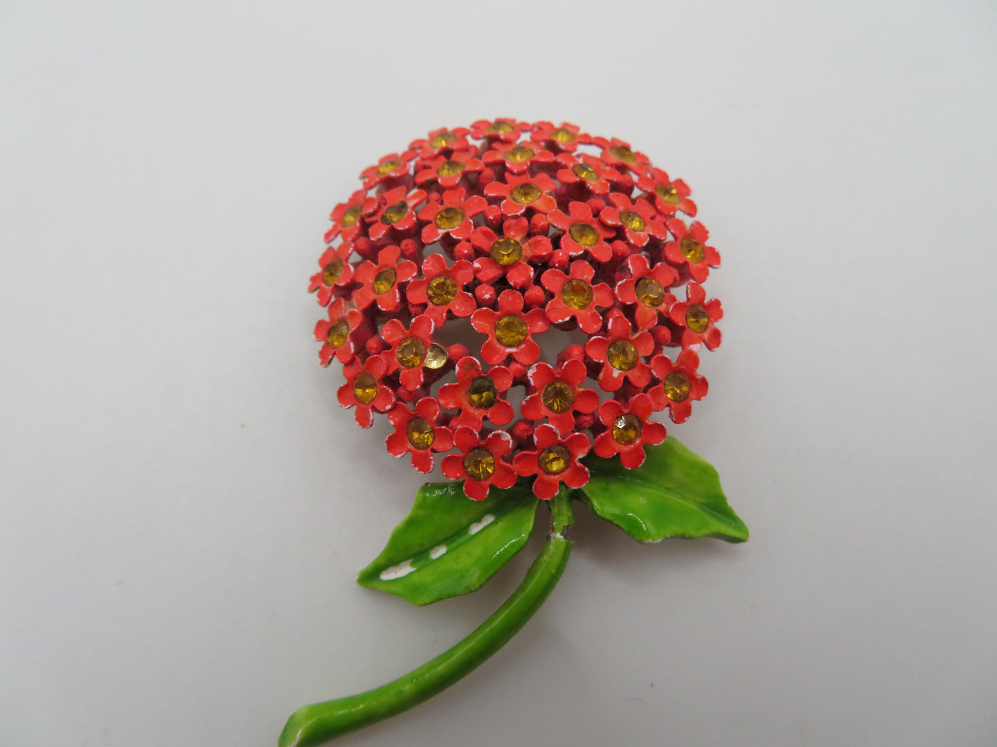 Vintage Weiss Enamel Rhinestone Flower Pin