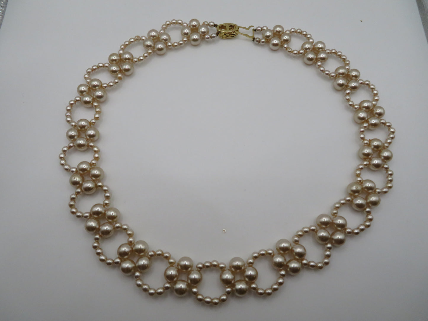 Vintage Daisy Beaded Pearl Collar Necklace