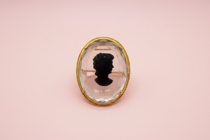 Vintage Carved Reverse Intaglio Clear Cameo Brooch