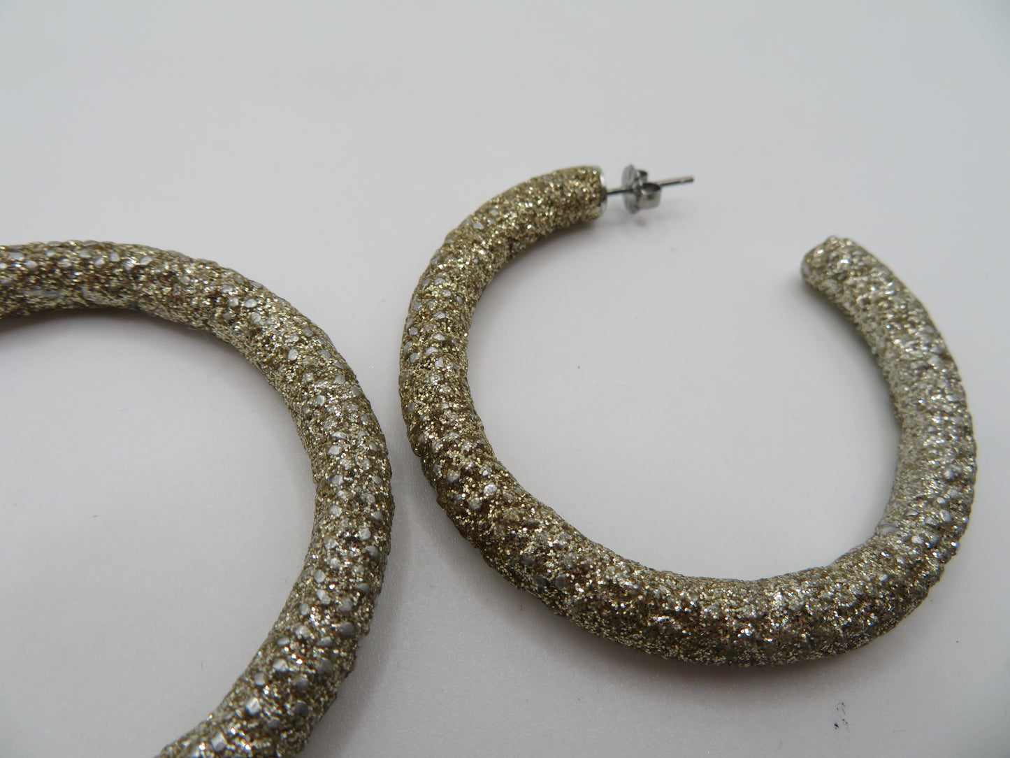 Iris Apfel's Vintage Glitter Hoop Earrings