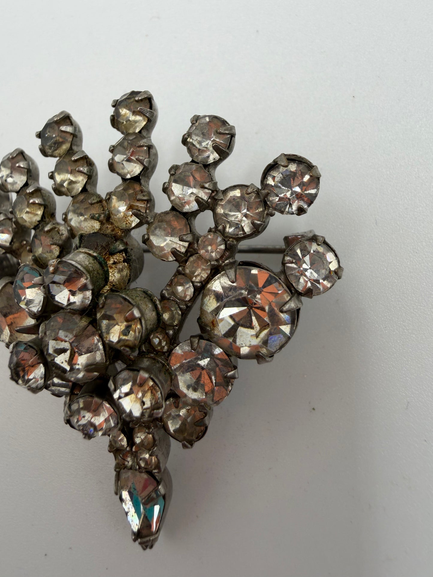 Vintage 1940s Glam Rhinestone Fan Brooch