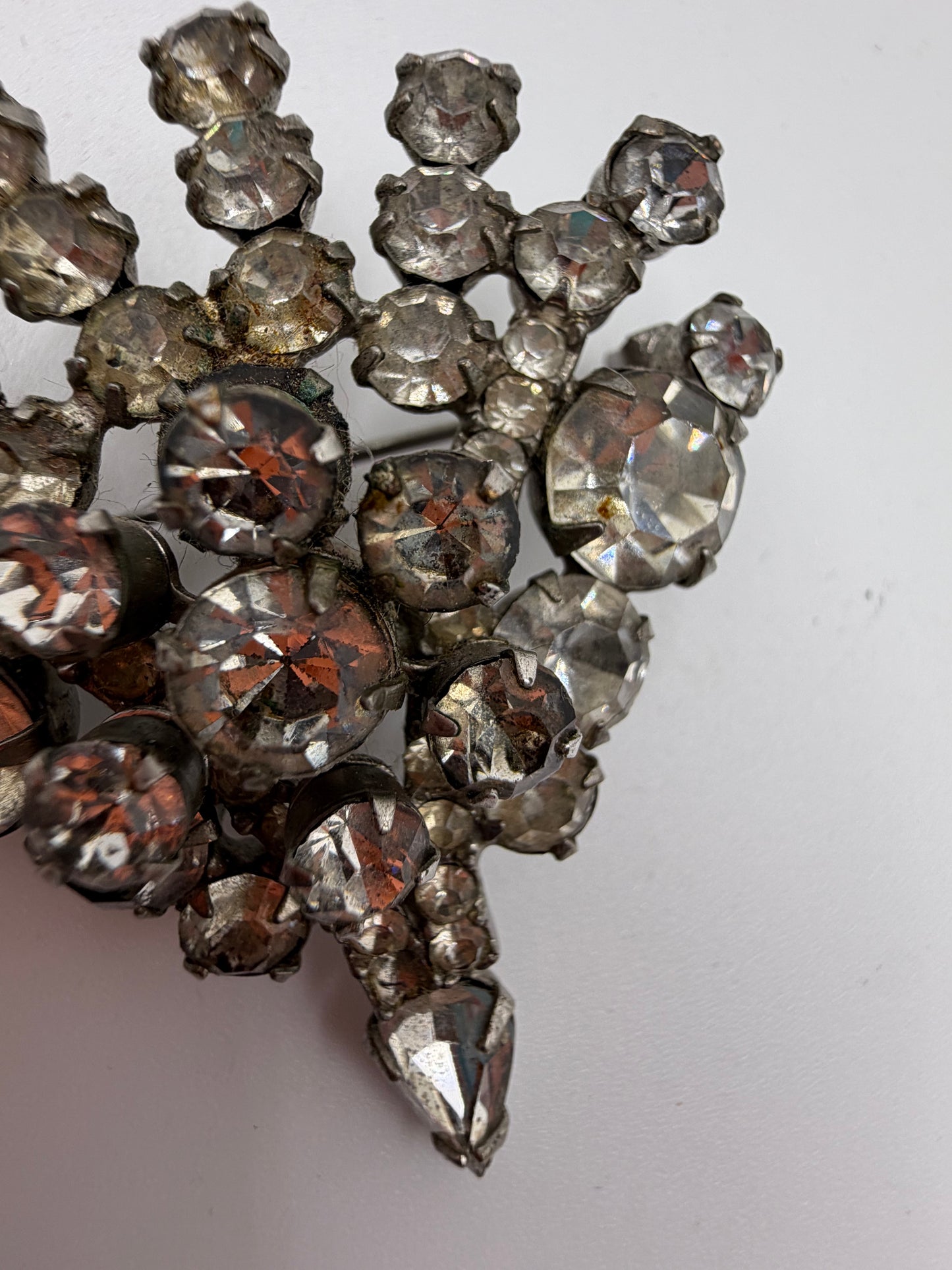 Vintage 1940s Glam Rhinestone Fan Brooch