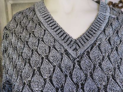 Iris Apfel's Vintage Cozy Japanese Sweater