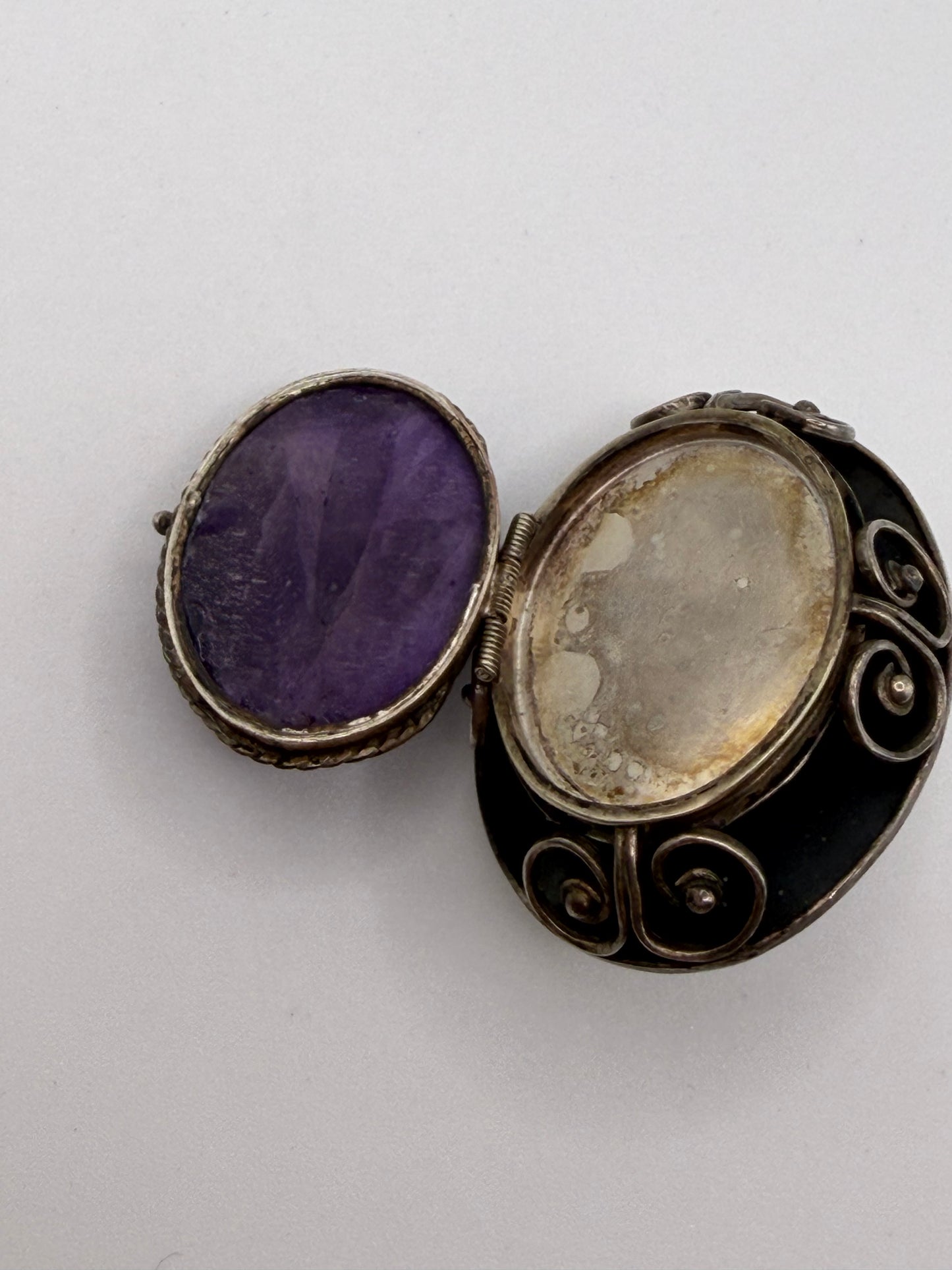 Vintage Sterling Silver Amethyst Cabochon Mexican Locket Pendant Brooch