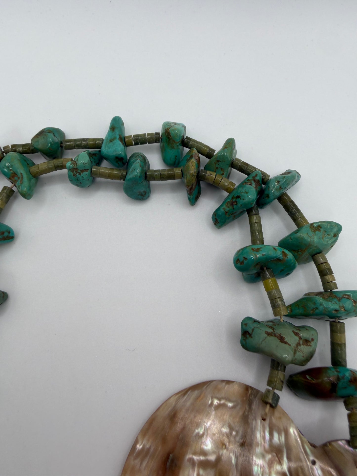 Vintage Rare Native American Santo Domingo Pueblo Abalone Shell Heart Turquoise Nugget & Heishi Necklace