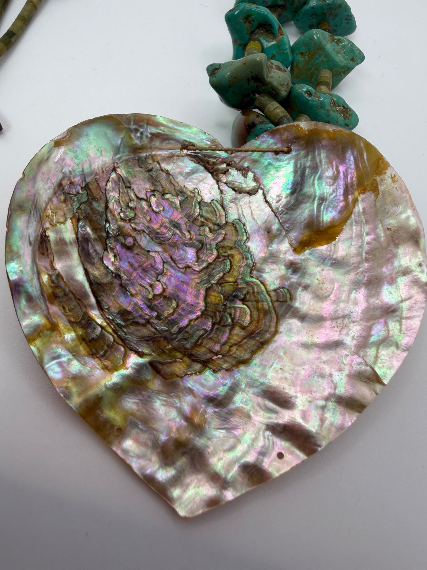 Vintage Rare Native American Santo Domingo Pueblo Abalone Shell Heart Turquoise Nugget & Heishi Necklace