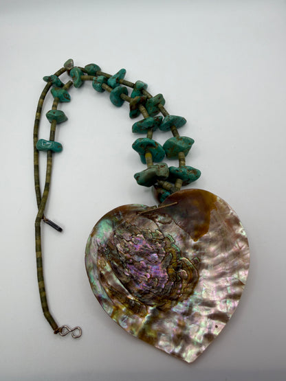 Vintage Rare Native American Santo Domingo Pueblo Abalone Shell Heart Turquoise Nugget & Heishi Necklace