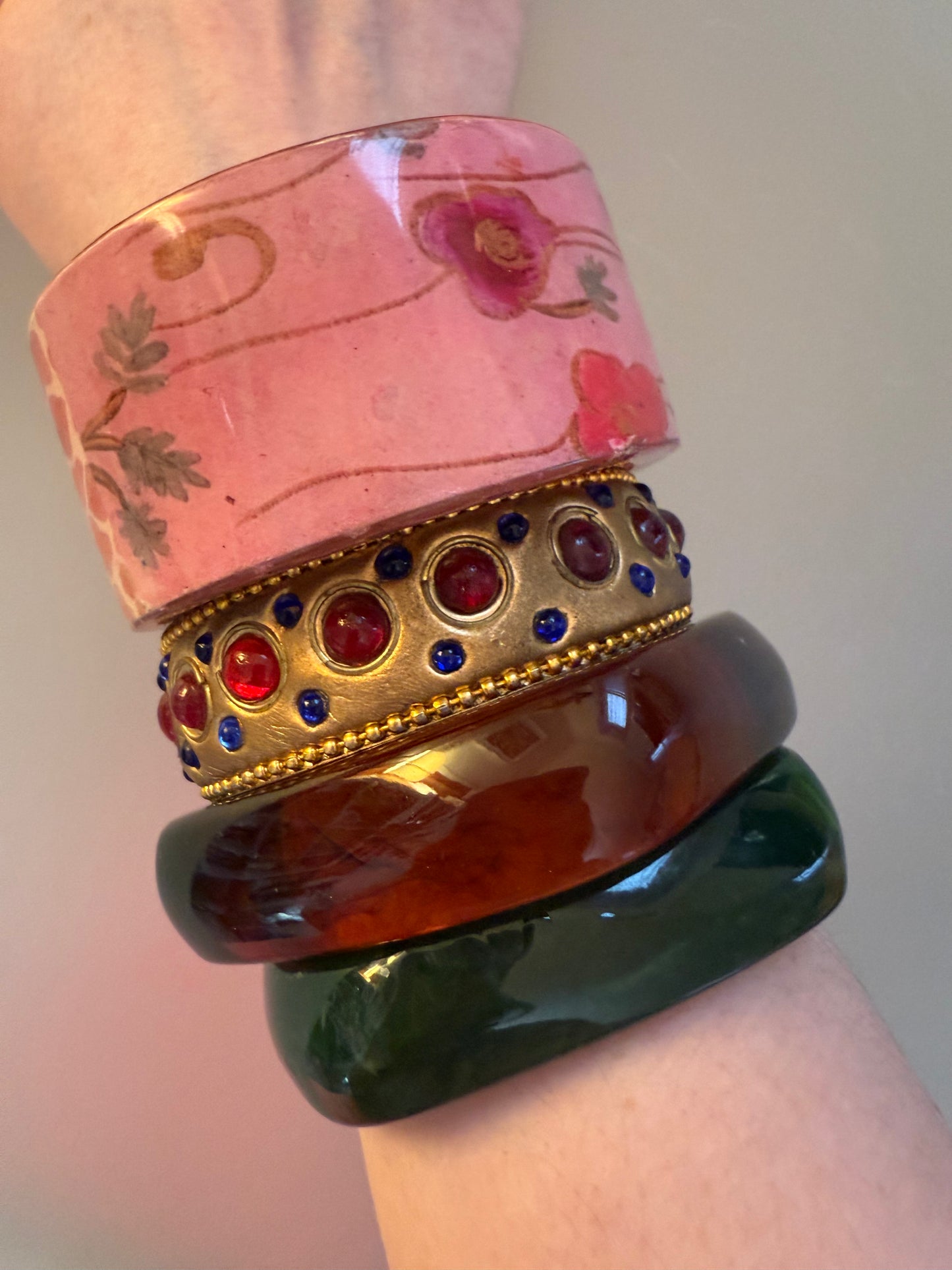 Iris Apfel's Vintage Pink Chunky Collage Flower Bangle