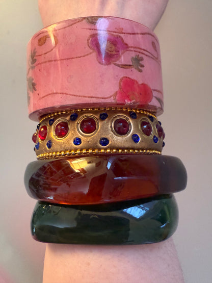 Iris Apfel's Resin Bangle Set