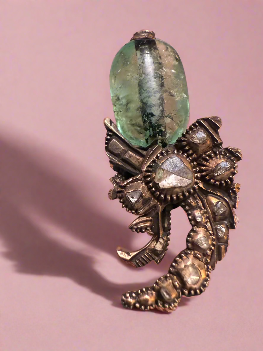 Iris Apfel's Antique Gold Chunky Emerald & Diamond Ring