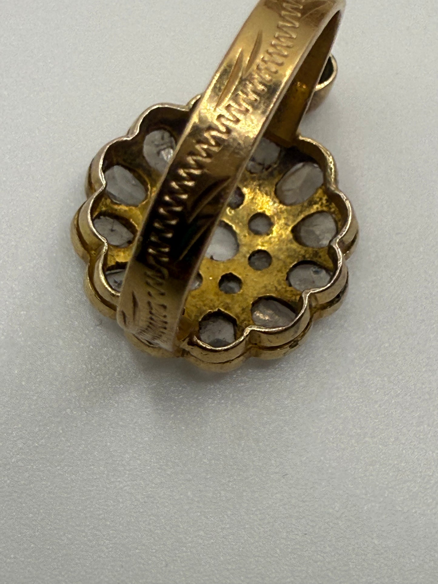 Iris Apfel's 18K Gold Antique Diamond Flower Ring