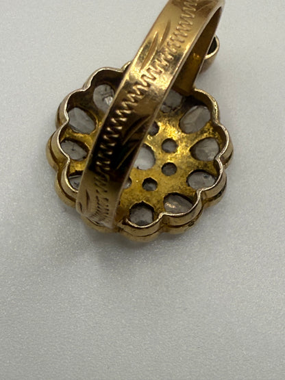 Iris Apfel's 18K Gold Antique Diamond Flower Ring