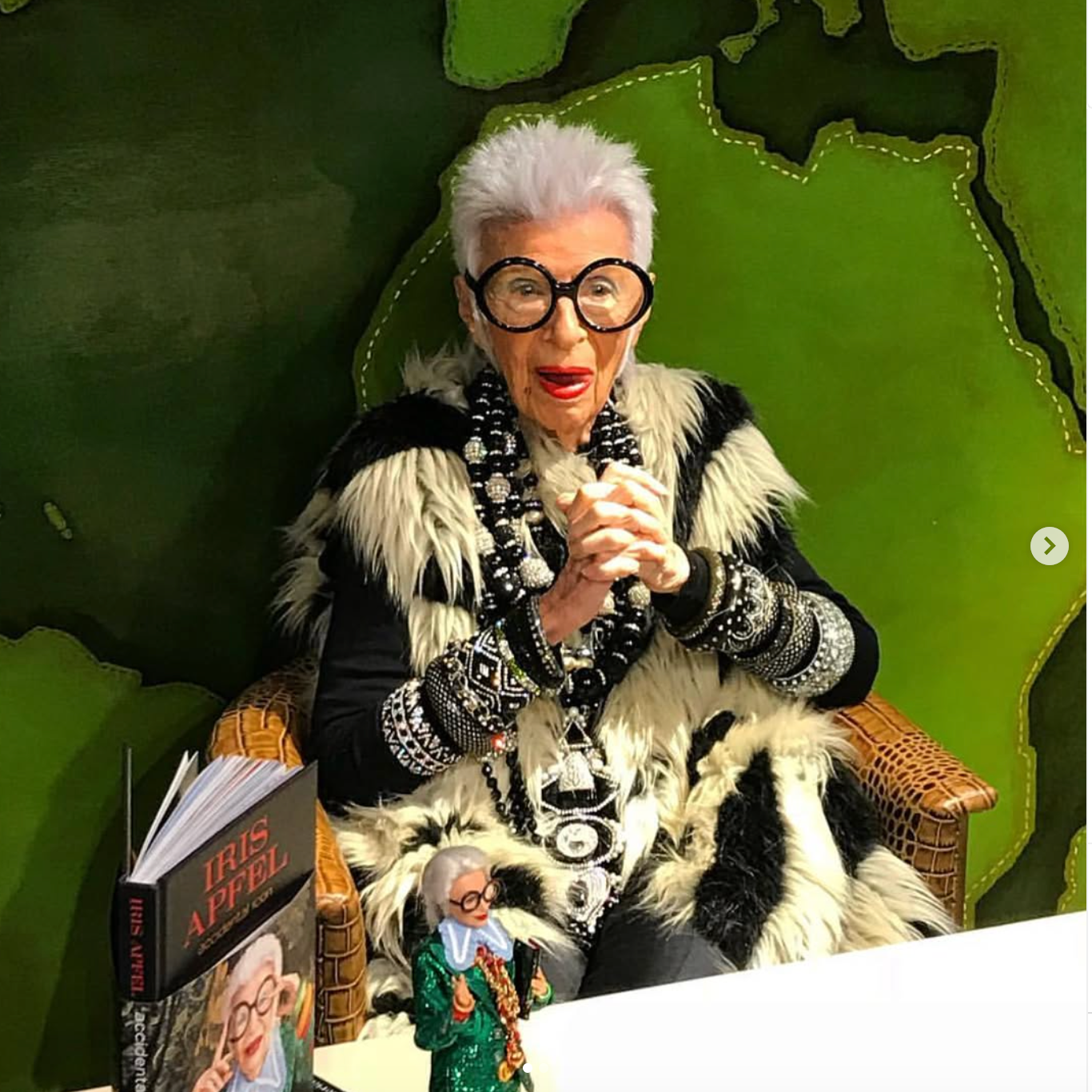 Iris Apfel's Highly Documented Vintage Massive Mirrored Ebony Bangle