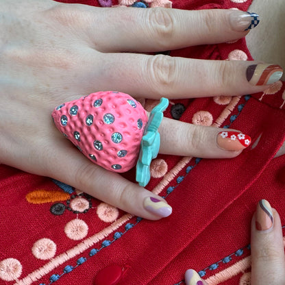 Bubble Gum Strawberry Ring