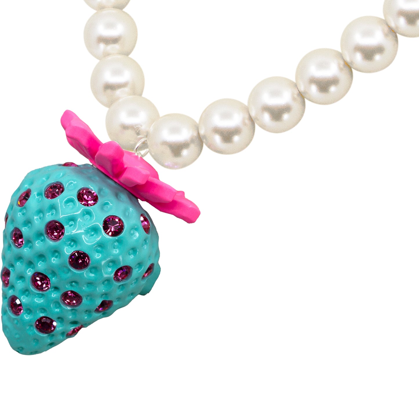 Cloud Strawberry Pearl Necklace